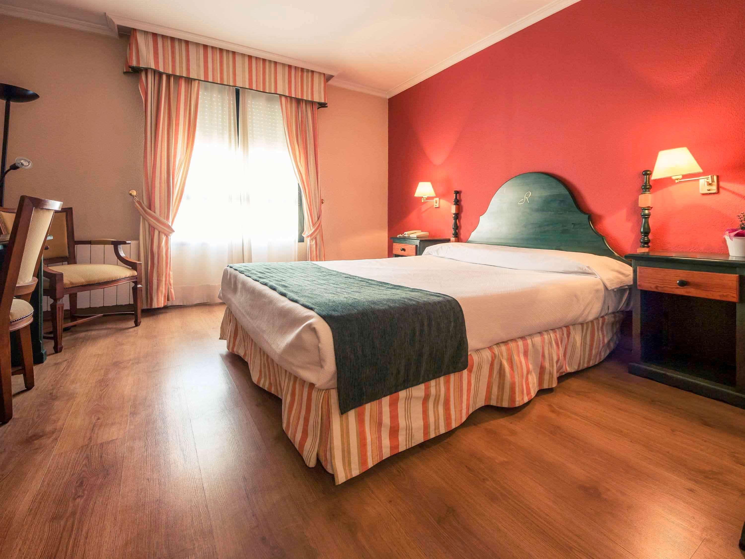 Hotel Rio Бадахос Екстериор снимка