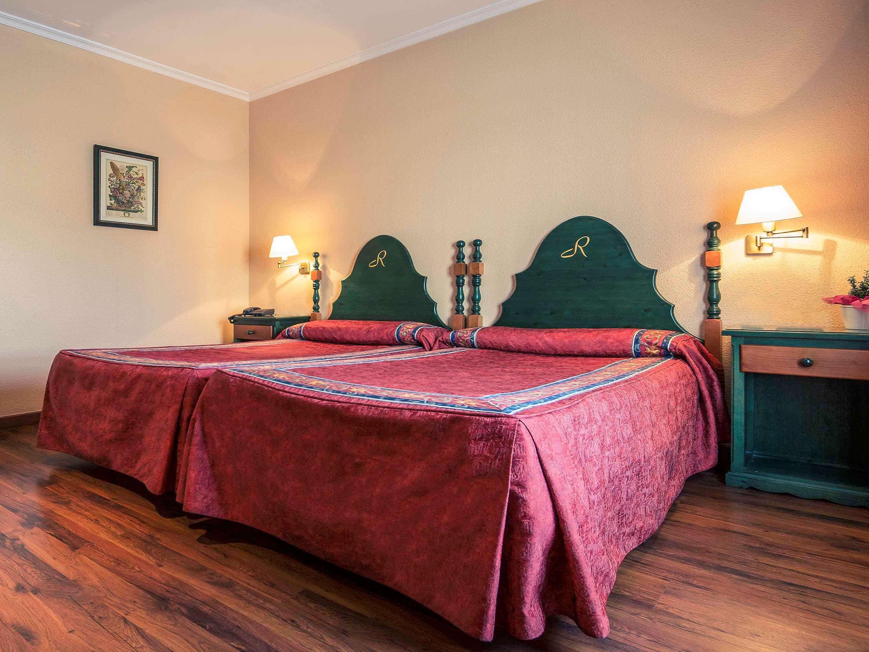 Hotel Rio Бадахос Екстериор снимка