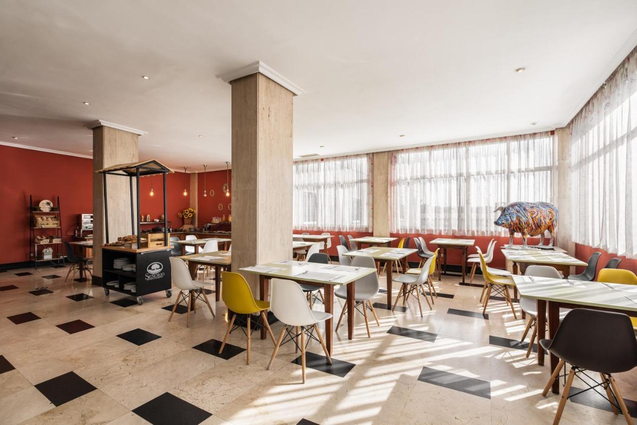 Hotel Rio Бадахос Екстериор снимка