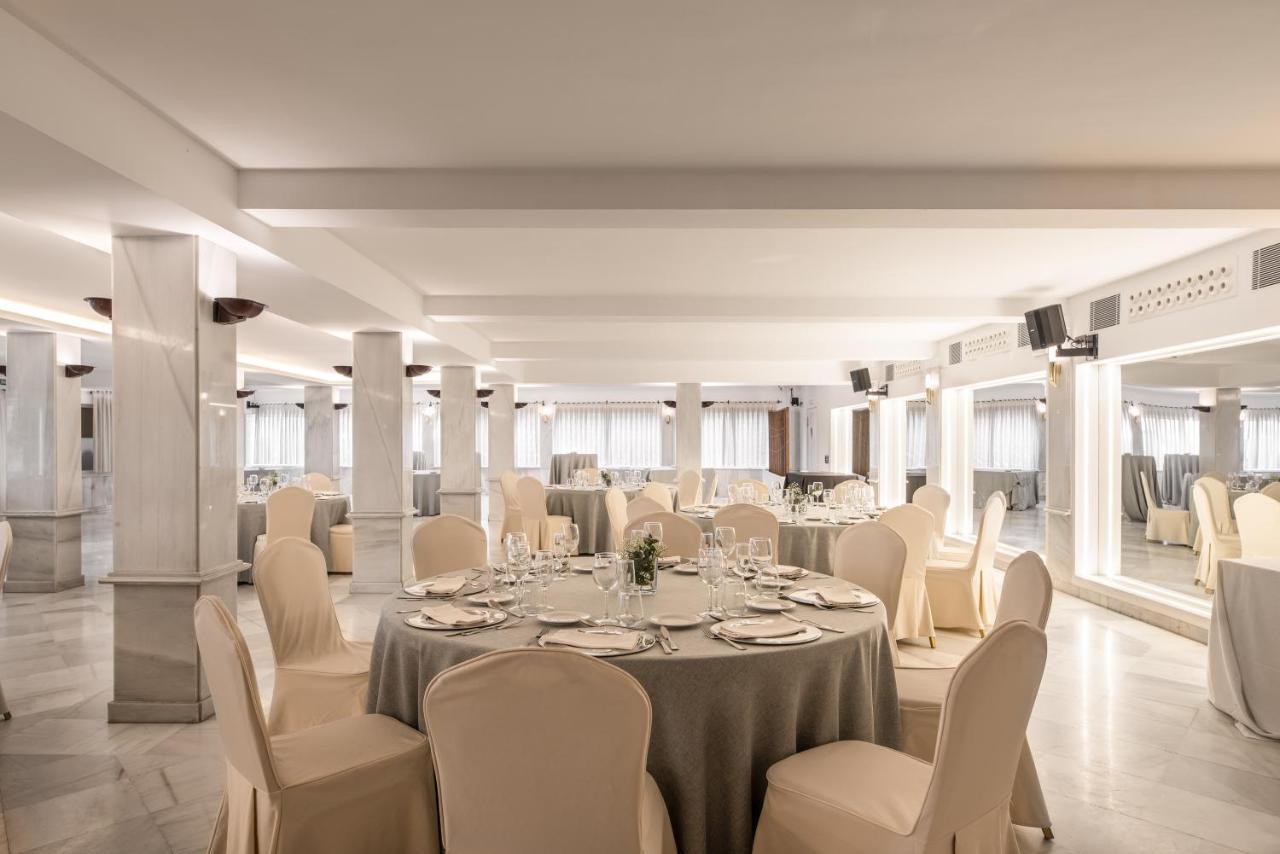 Hotel Rio Бадахос Екстериор снимка