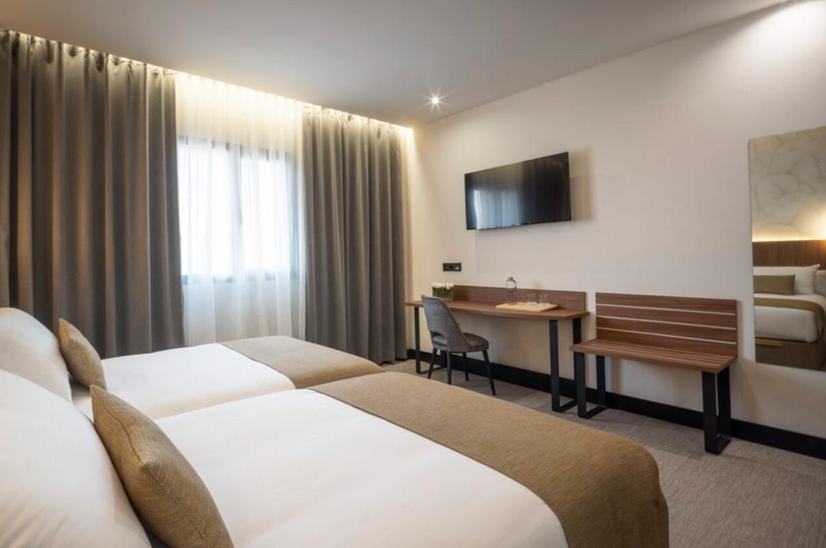 Hotel Rio Бадахос Екстериор снимка