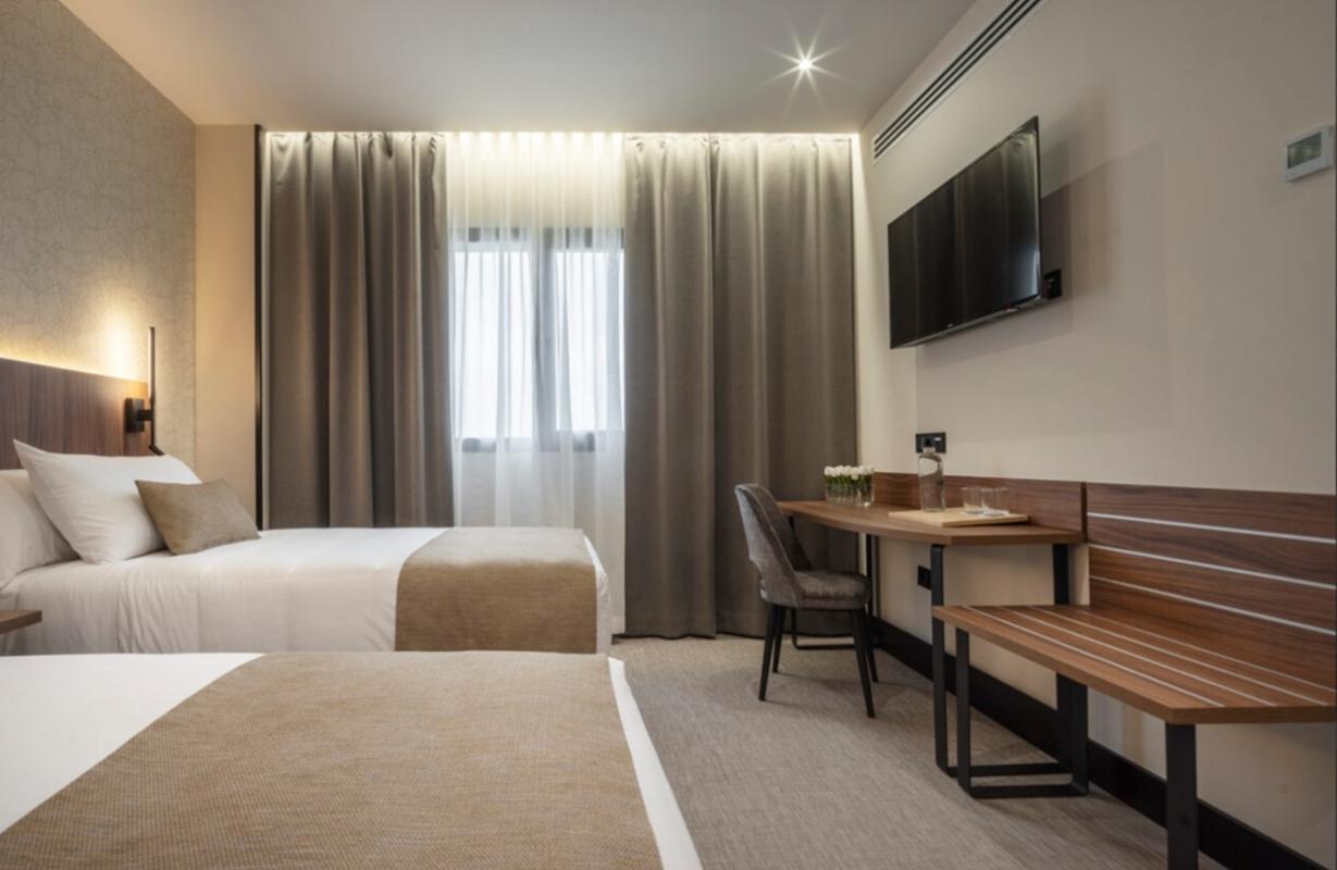Hotel Rio Бадахос Екстериор снимка