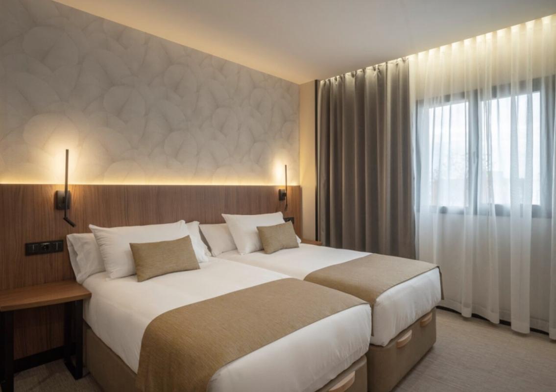 Hotel Rio Бадахос Екстериор снимка